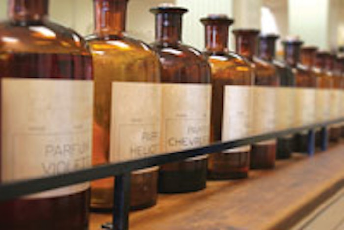 perfume_bottles_is_m