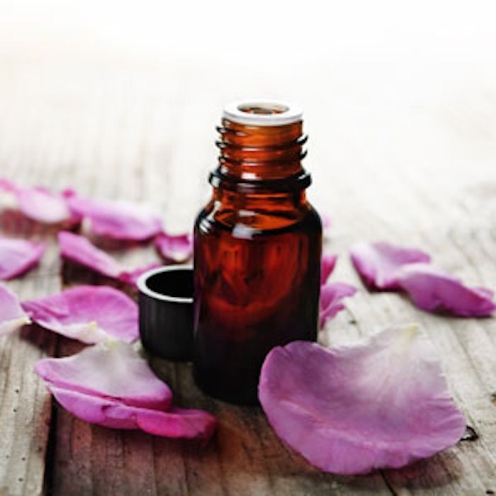 Rose-oil-aromatherapy-300