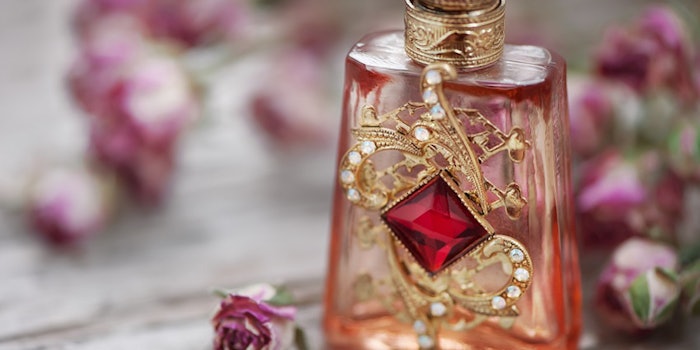 pf_perfume_lead_102617
