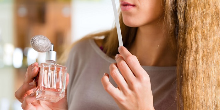 pf_perfume_lead_11818