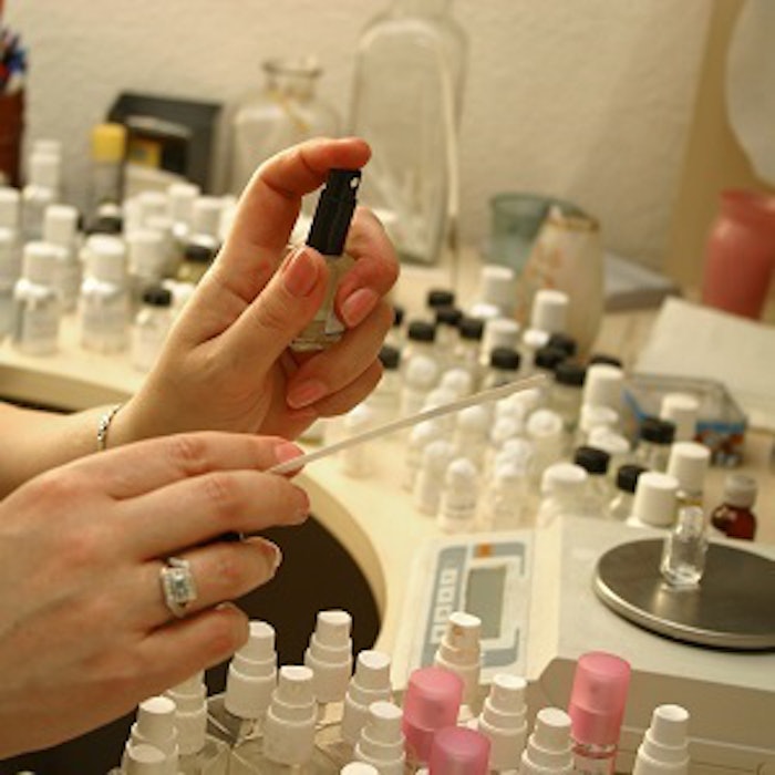 pf_perfumer_thumb_11018