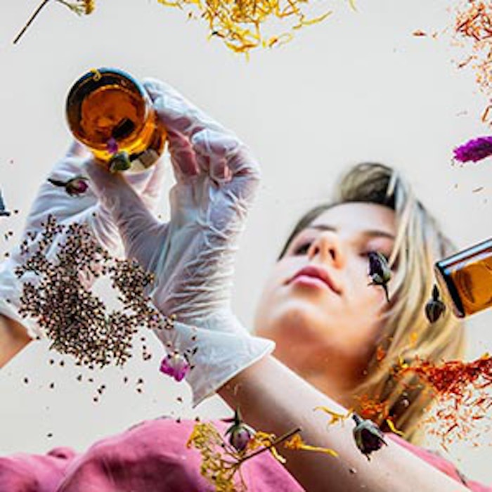 perfumer300