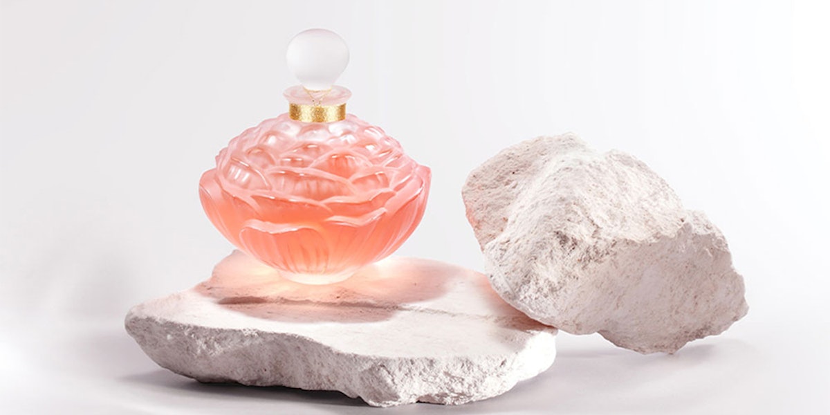 Lalique crystal deals perfume bottle