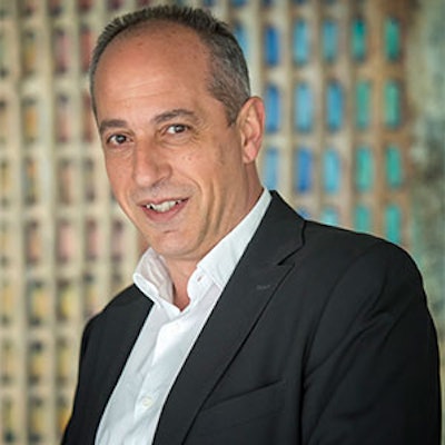 300x300 Profiles Rolph Gasparian