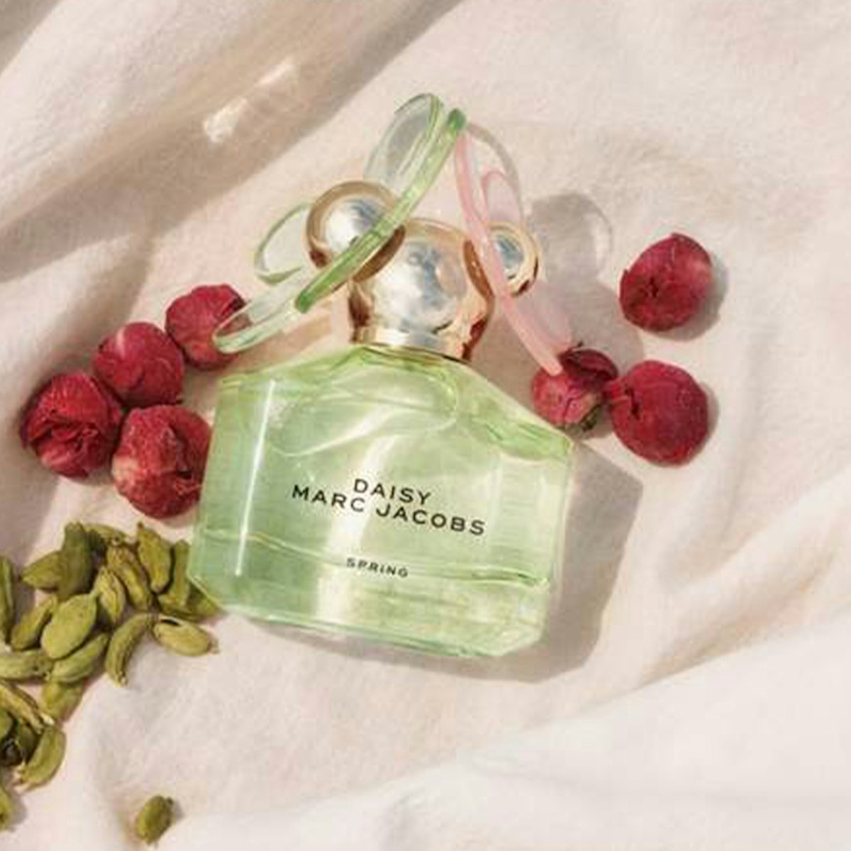 Daisy spring hotsell marc jacobs