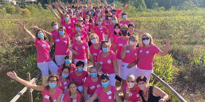 Une Rose, une Caresse's Annual Day is scheduled for May 9, 2021, in the Gardens of the International Perfumery Museum.