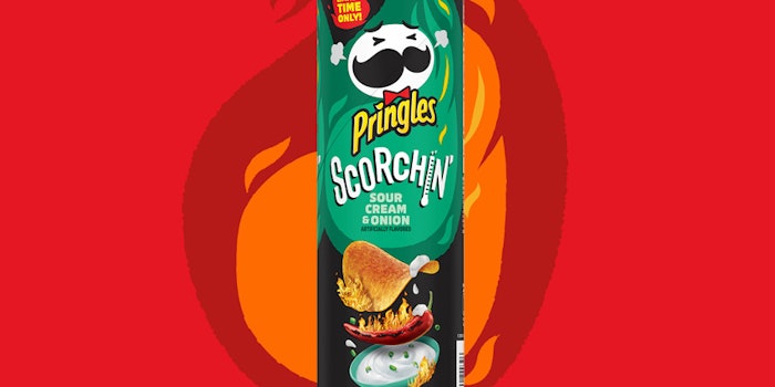 Pringles Scorchin' Sour Cream & Onion has a smoky cayenne pepper flavor.