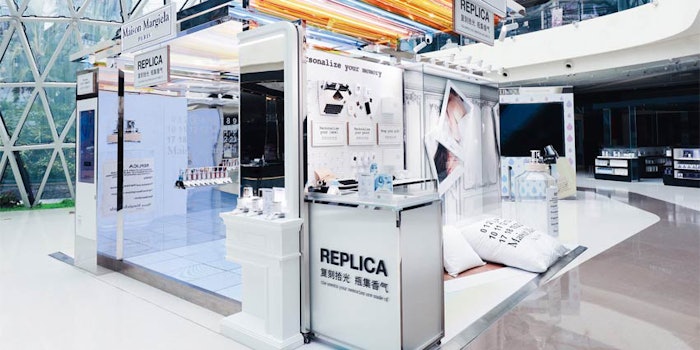 Inspired by the company’s Replica fragrance, the pop-up features an AR sensory fragrance room that uses a “memory journey” to help shoppers discover their favorite scent from the collection.