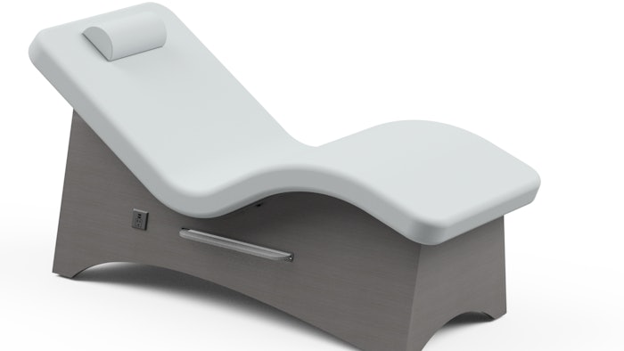 Oakworkscurvalounger