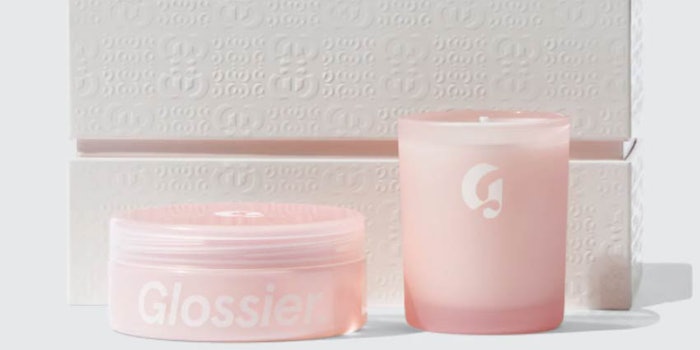 The Orange Blossom Neroli Candle features scent notes of neroli, pear and cypress.