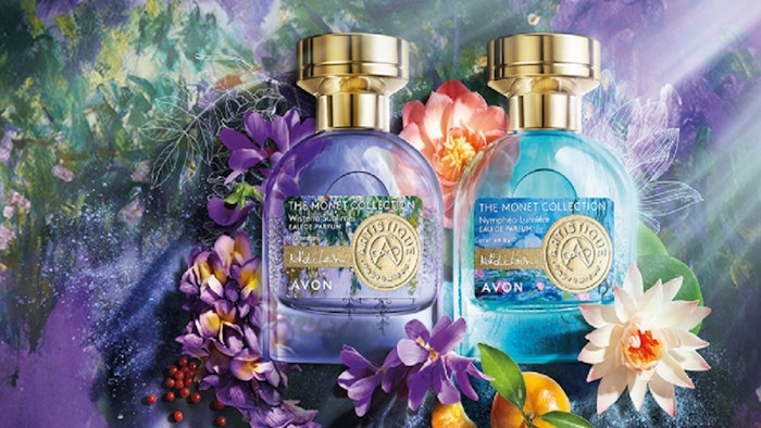 The fragrances include woody, floral and watery notes.