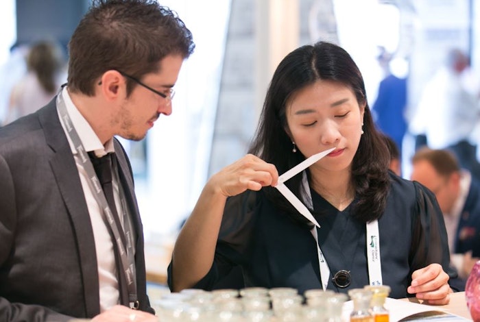 Last call for all early birds planning to make their way to Miami for the return of the World Perfumery Congress.