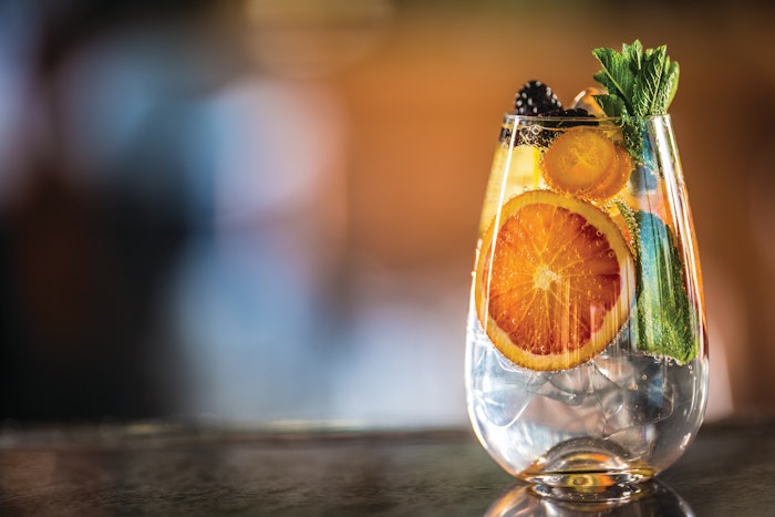 Partial to gin, the moderator suggests that orange flower Tunisia CO2 extract would add depth and interest to a black currant, a banana and especially a gin flavor.