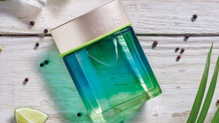 Mane Tous Man Chill is a woody, citrus fragrance designed to be a versatile summer scent.