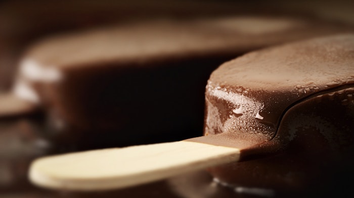 This collaboration is said to have produced the new ice cream series with a 70% reduction in sugar content.