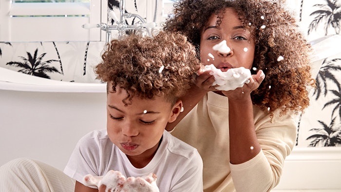 By 2025, group sales are expected to increase to €5.5 to €6.0 billion, supported by annual growth of 5% to 7% (CAGR) and targeted acquisitions.