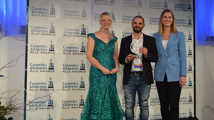 (From L to R): Rachel Grabenhofer, managing scientific editor (C&T), Uroš Gotar, chief innovation officer (Tosla) and Patricija Bajc, marketing associate (Tosla).