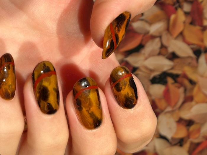 Blake Lively's custom tortoise-shell manicure.