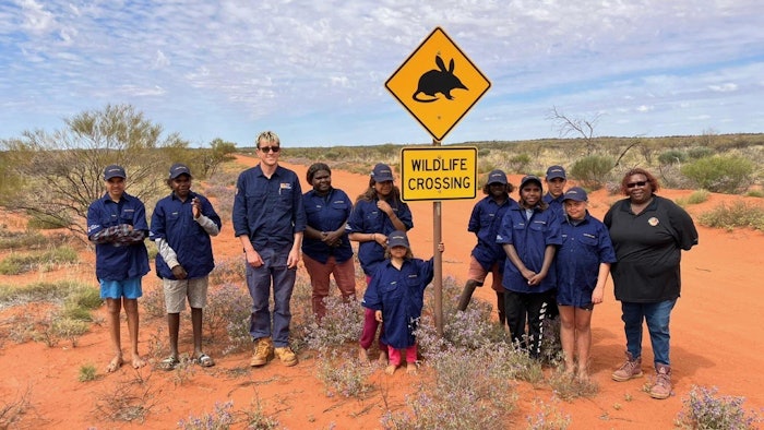 Throughout 2022, the KFDF’s Youth Ranger Program saw young custodians shadow their elders to experience culture and learn vital land care skills to support the desert ecosystem.