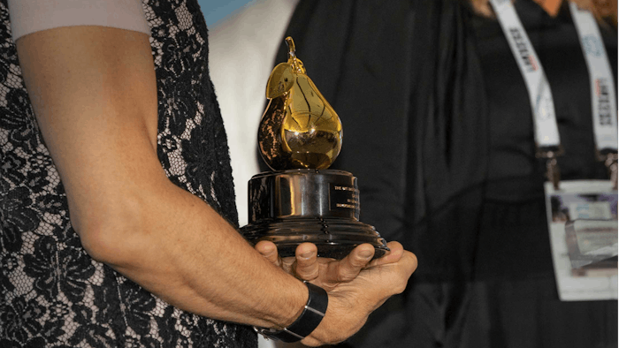 The Golden Pear was given to an outstanding independent perfumery at the 8th Art and Olfaction Awards, which took place at World Perfumery Congress 2022.