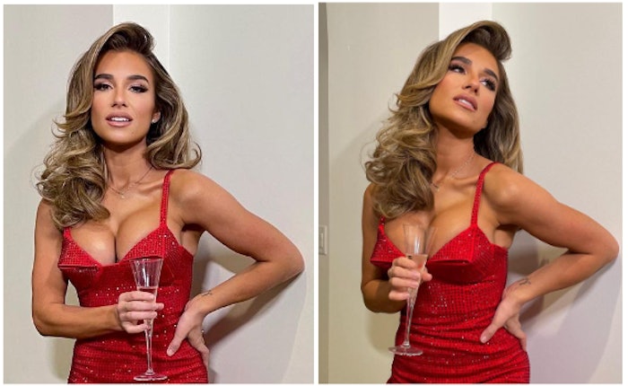 Jessie James Decker’s bombshell blowout by hairstylist Rick Henry