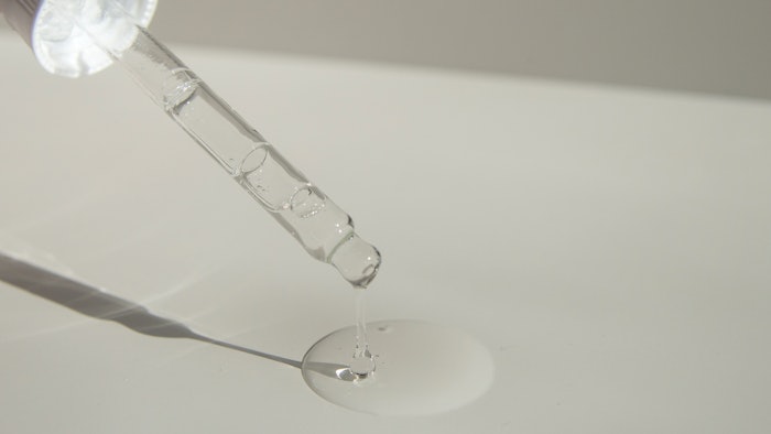 The results obtained show a fingerprint gas chromatogram and a corresponding table of the composition for each oil.
