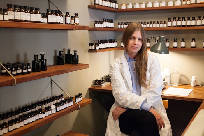 British perfumer Lyn Harris of Perfumer H developed a line of signature candles based on paintings from old masters.