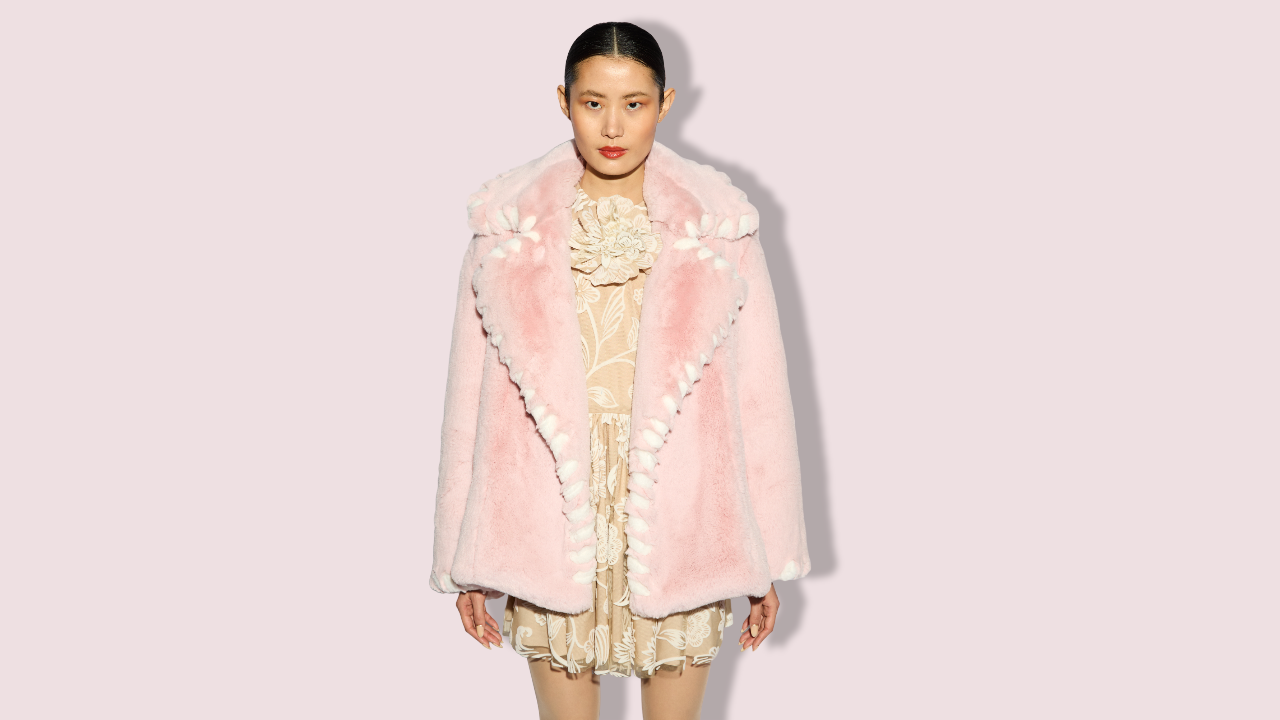 Get the how-to for Maison Atia&rsquo;s NYFW Hairstyles by Hairstory.