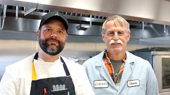 Kalsec principal flavor chemist Shane McDonald and lead scientist Ken Burns connect to discuss how flavorists can build culinary dimension with allium.