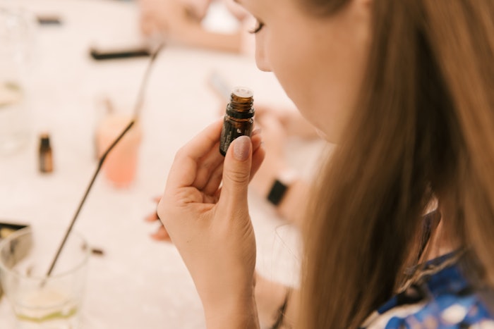 The demand for essential oils in North America is rising as consumers prioritize a healthy lifestyle and seek ingredient transparency.