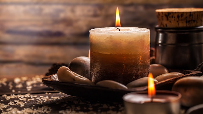 candle burning; aromatheapy