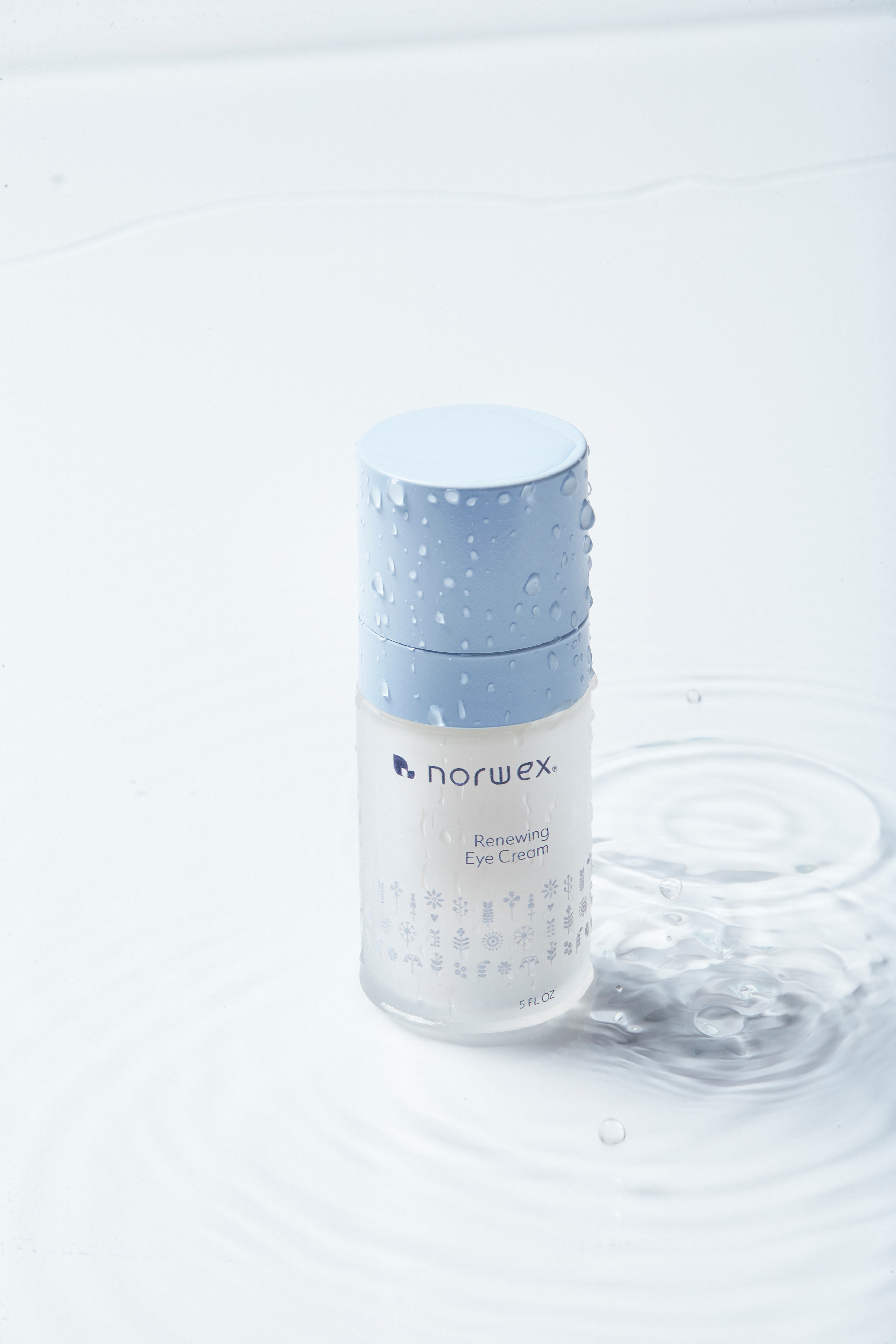 The eye cream in particular is housed in a recyclable refillable glass bottle comprising 30% PCR glass.