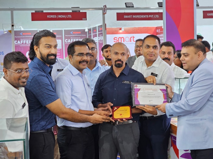 The Mane Kancor team receiving the award for Top 3 Most Innovative Ingredients at FI India 2023.