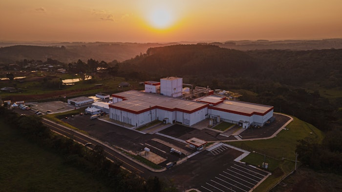 With an infrastructure of more than 10,000 square meters, the factory stands as the largest of its kind in Latin America and forms the biggest site of Symrise for pet food ingredients globally.