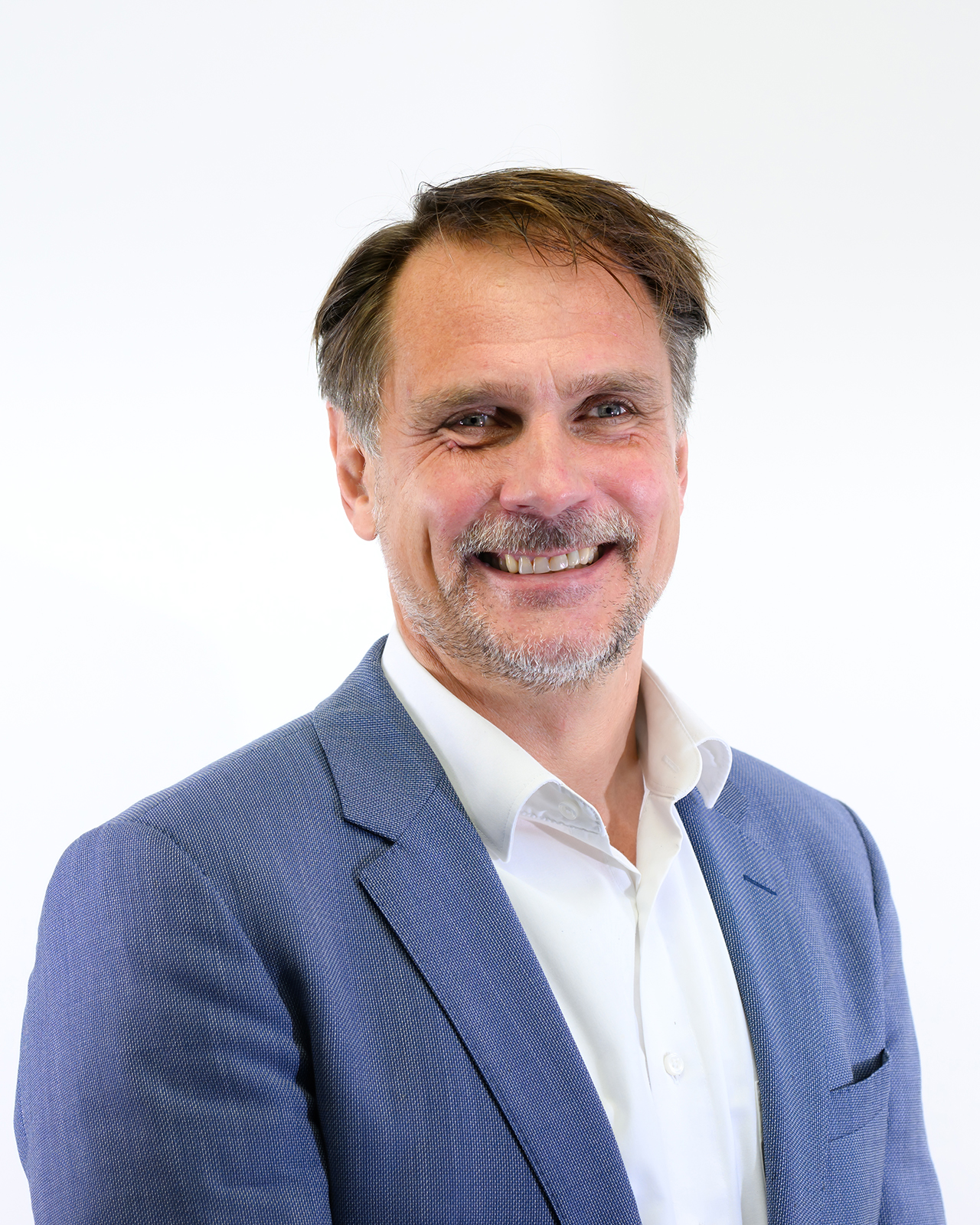 Hoffmann Neopac has appointed Martin de Olde as sales director for the tins business unit.
