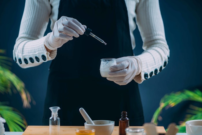 Senovia specializes in creating liquid flavor solutions for beverages, dairy, confectionery and bakery goods.