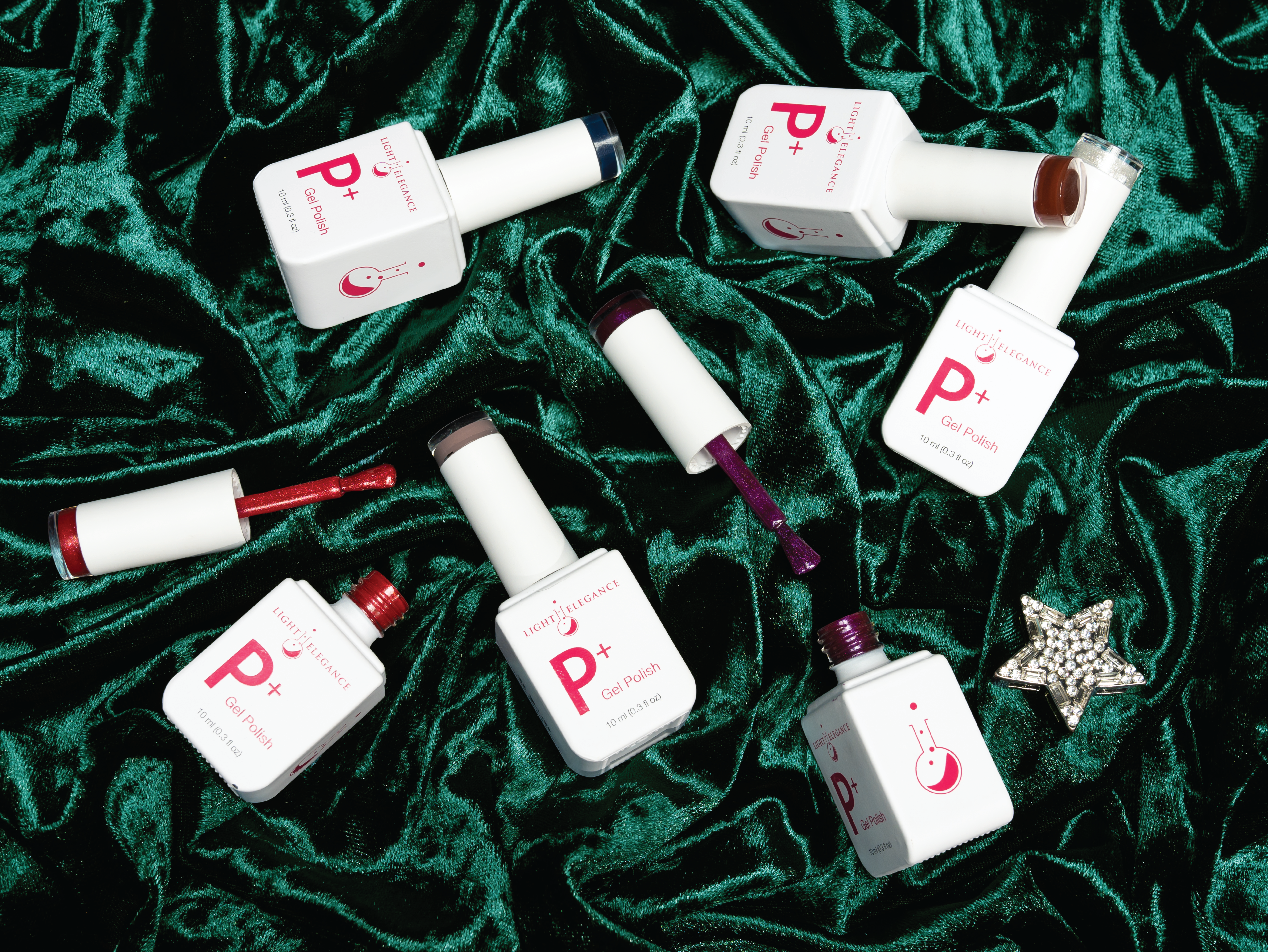 Light Elegance has launched its new Winter 2024 collection: The Broadway Show.