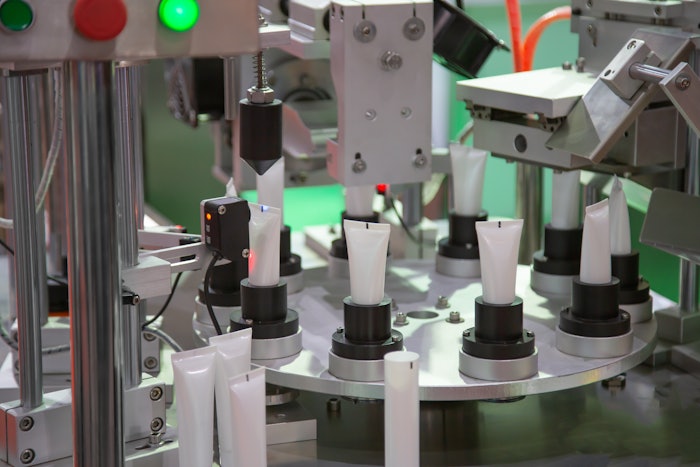 This article revisits the roles of formulators and process engineers in product scale up. It demonstrates where issues may arise to help anticipate them and speed their resolution – or prevent them. It also provides tips to assist in the scale-up process.