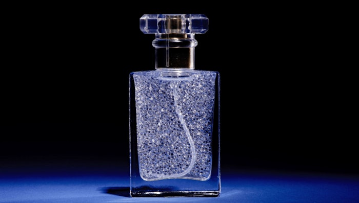Once sprayed Microcaps’ Perfume Pearls technology is designed to slowly release its scent with time.