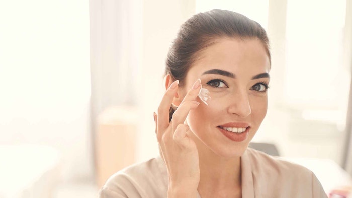 XA is known to impart anti-aging benefits by strengthening the skin’s collagen and elastin via the inhibition of collagenase.