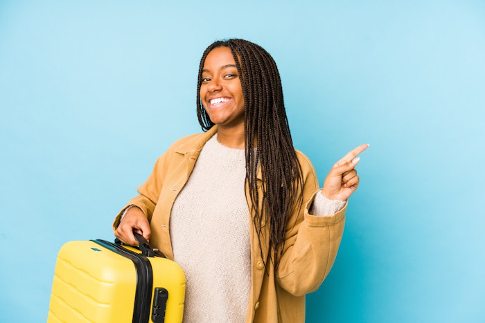 Esthetician travelling to another state to perform services