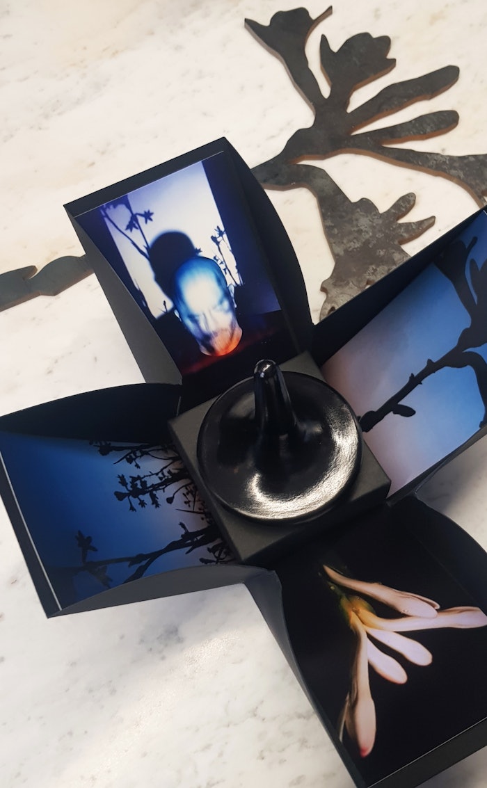 The androgynous bottle is inspired by Samā‘, a sacred whirling dance of the whirling dervishes listed as intangible cultural heritage of humanity.