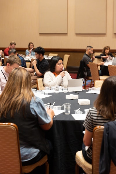 Hands-on learning and networking started early at Flavorcon 2024 with the help of the interactive Master Class. Seasoned and green flavorists alike shared their thoughts on materials.