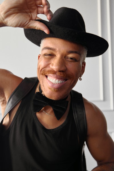 Close-up for Vernon François