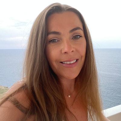 Natalie Kirk headshot