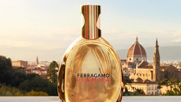 Fiamma eau de parfum includes scent notes of white pear, gardenia and amber.