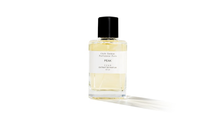 PEAK includes fragrance notes of citrus, minerals, anise and white musk.