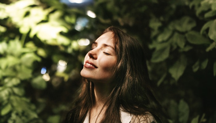 The 'Ode to Mother Nature' body cream concept, reflecting the movie Avatar, features plant-based actives.