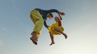 Set within the ART:1 NEW MUSEUM, the instillation allows attendees to explore the future of fragrance for consumers through the vision of Indonesian artist Yawara.