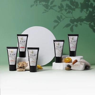 T.A.P Gel from Zurno is a revolutionary fusion of acrylic strength and gel flexibility that delivers a lightweight, breathable finish on your nails.